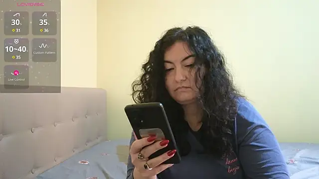 BBW MILF 4U online show from February 24, 3:42 pm