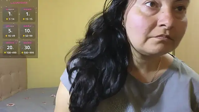 BBW MILF 4U online show from March 7, 1:51 pm