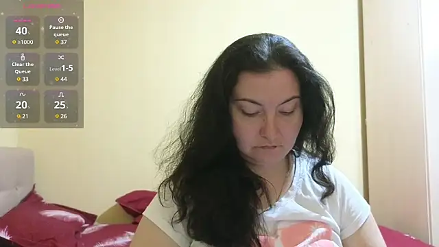 BBW MILF 4U online show from March 8, 5:54 pm