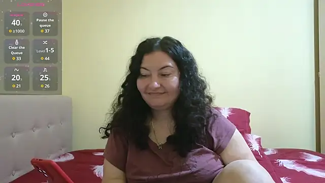 BBW MILF 4U online show from March 12, 7:46 am