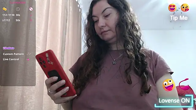 BBW MILF 4U online show from March 20, 7:35 am