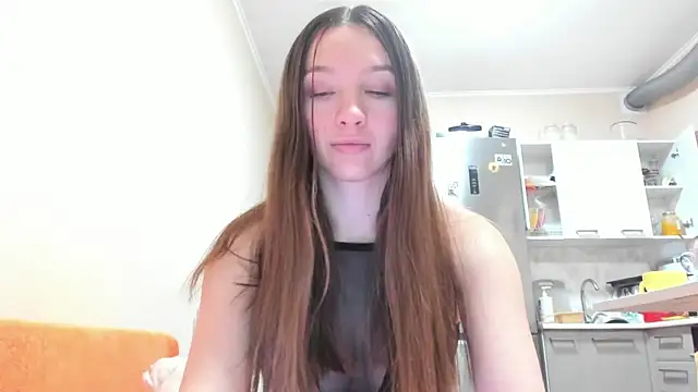 Naughty Molly online show from December 4, 4:05 pm