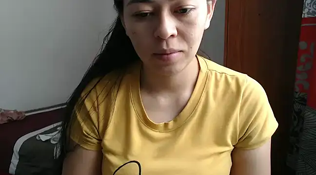 Snapshot of mayhott2 chatting on February 26, 6:00 pm mayhott2 online show from February 26, 6:00 pm