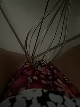 Snapshot of juliaz09 chatting on March 31, 12:38 pm juliaz09 online show from March 31, 12:38 pm