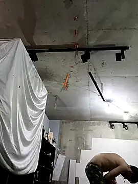 Krasav4ik4ik online show from December 16, 10:34 pm