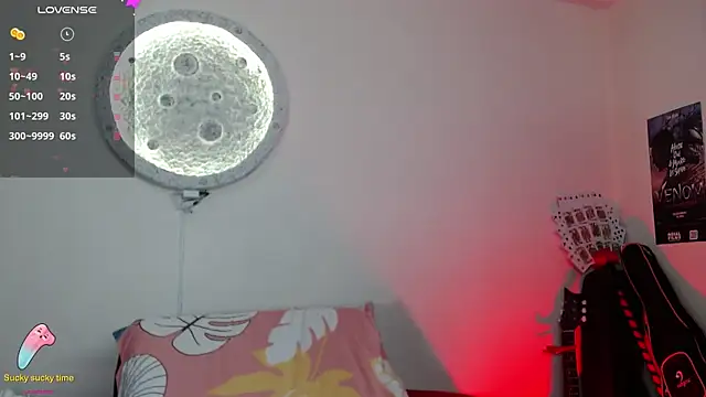 girl intense444 online show from March 12, 1:30 pm