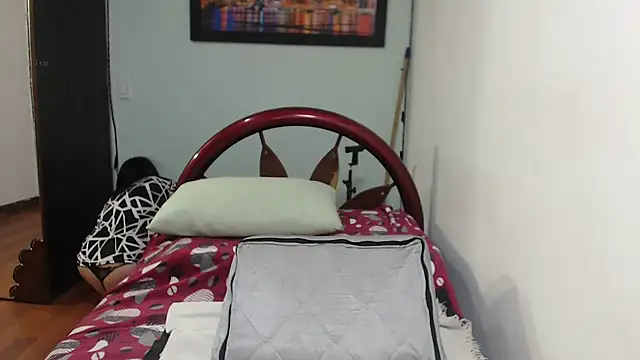 Snapshot of sexytitshot126 chatting on September 14, 1:38 am sexytitshot126 online show from September 14, 1:38 am