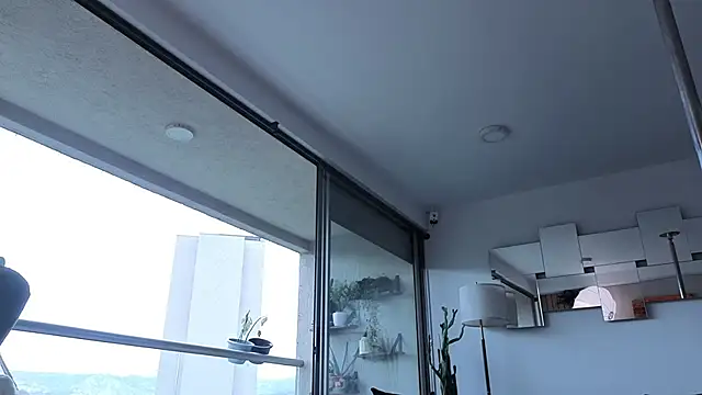 mandi4pole  online show from September 16, 8:10 pm