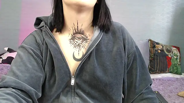 ivamayy online show from October 15, 7:41 am