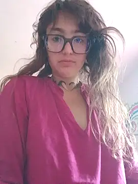 Snapshot of Blulilla69 chatting on November 3, 7:31 am Blulilla69 online show from November 3, 7:31 am