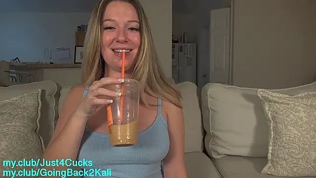 boomboomr00m online show from February 22, 2:45 am