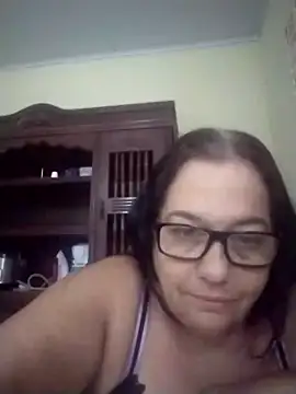 Snapshot of catdool chatting on December 31, 8:34 pm catdool online show from December 31, 8:34 pm