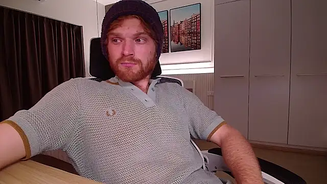 kinkypumpkinboy online show from March 26, 4:34 pm