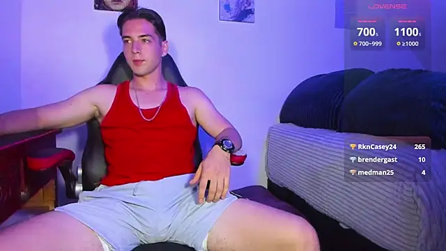 Alex smith00 online show from March 5, 2:03 am