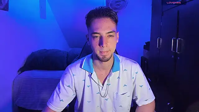 Alex smith00 online show from March 18, 12:25 am