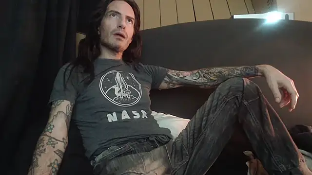 Bailey39 online show from March 14, 11:43 pm