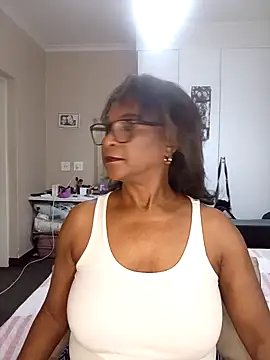 Hotgrannyx online show from October 28, 4:38 am