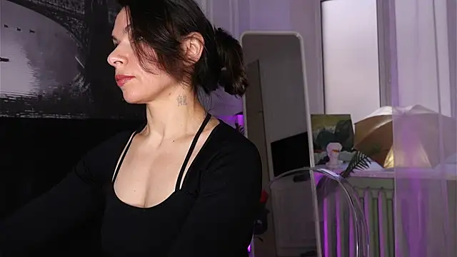 SofiaFoster  online show from October 29, 5:53 am