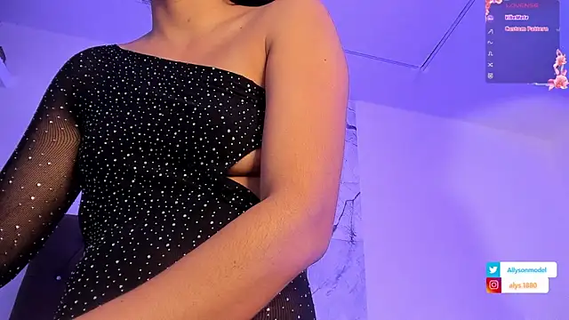 alysson 18 online show from January 7, 1:46 pm