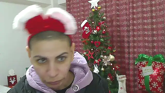 Snapshot of hotSANDRA_STARR chatting on January 5, 5:27 pm hotSANDRA STARR online show from January 5, 5:27 pm