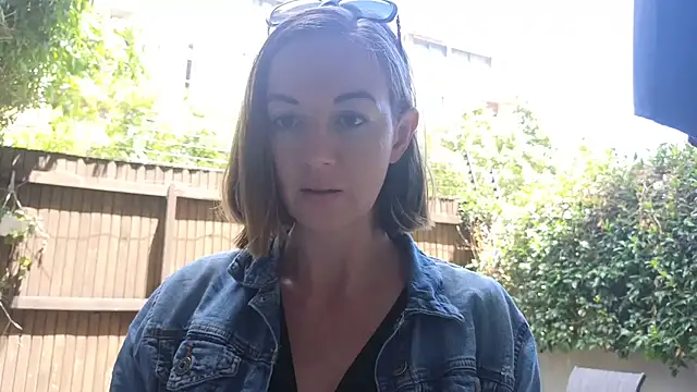 TopsyWilde online show from December 29, 10:12 am