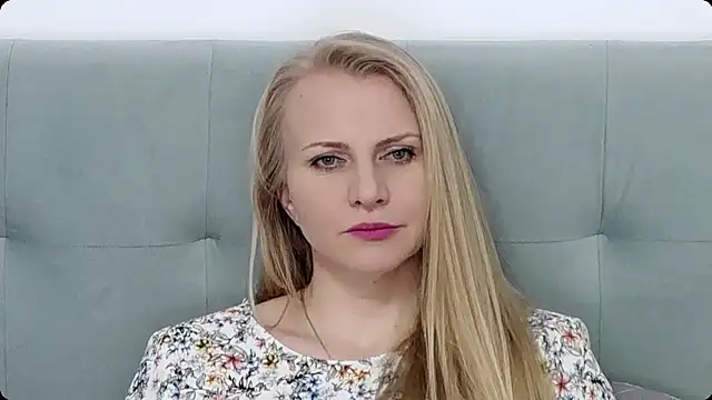 K  Adrienne online show from February 13, 10:23 am