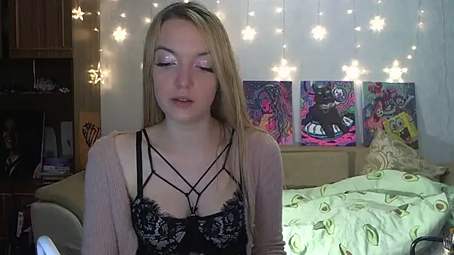 SecretSophia online show from January 19, 4:36 pm