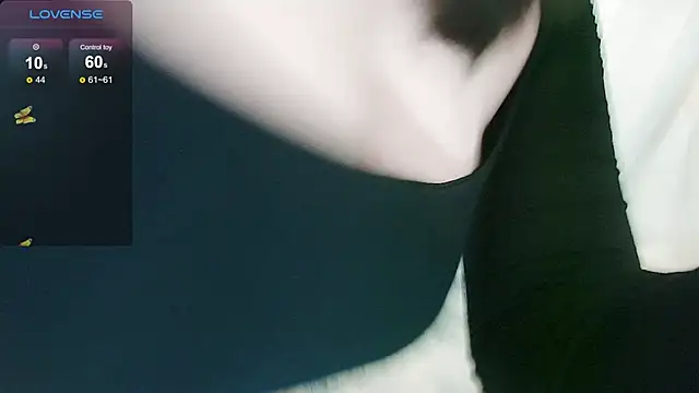 small Eva online show from December 4, 7:23 pm