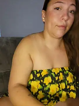 VickyHoult online show from November 2, 10:12 pm