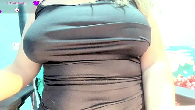 Tiffany teressa online show from October 26, 4:18 am