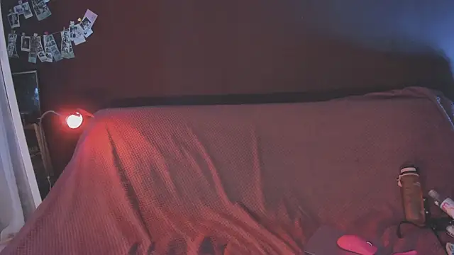 juby yuby online show from March 29, 12:05 pm