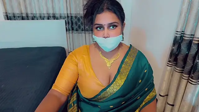 Snapshot of SonY_CaM chatting on June 3, 5:18 pm SonY CaM online show from June 3, 5:18 pm