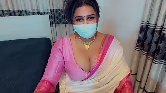 Snapshot of SonY_CaM chatting on June 8, 10:04 am SonY CaM online show from June 8, 10:04 am