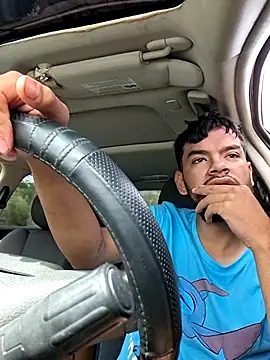 Snapshot of modelo38528061 chatting on April 16, 5:47 pm modelo38528061 online show from April 16, 5:47 pm