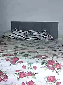 NeydeHotWife online show from January 21, 5:20 pm