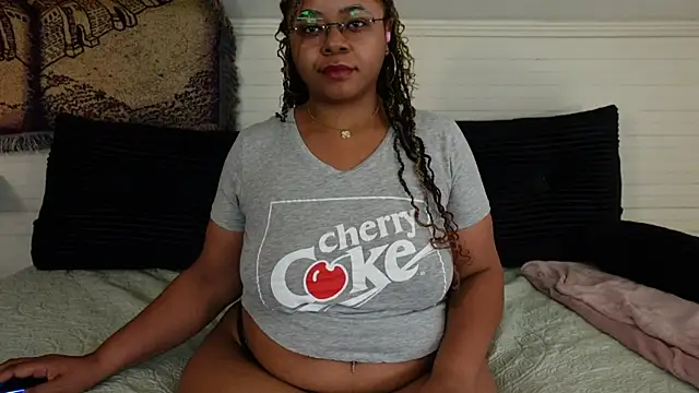 Snapshot of -khayaparker chatting on July 7, 8:13 pm -khayaparker online show from July 7, 8:13 pm