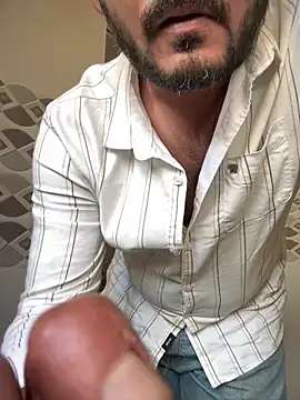 Snapshot of Spicy_aryan chatting on February 18, 8:16 am Spicy aryan online show from February 18, 8:16 am