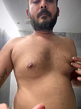 Snapshot of Spicy_aryan chatting on October 15, 12:49 pm Spicy aryan online show from October 15, 12:49 pm