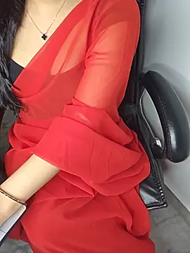 Snapshot of aliyaah_singh chatting on June 1, 5:58 pm aliyaah singh online show from June 1, 5:58 pm