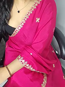 Snapshot of aliyaah_singh chatting on June 12, 5:56 pm aliyaah singh online show from June 12, 5:56 pm