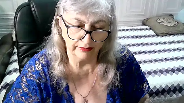 LolkaAlyss online show from November 22, 9:03 pm