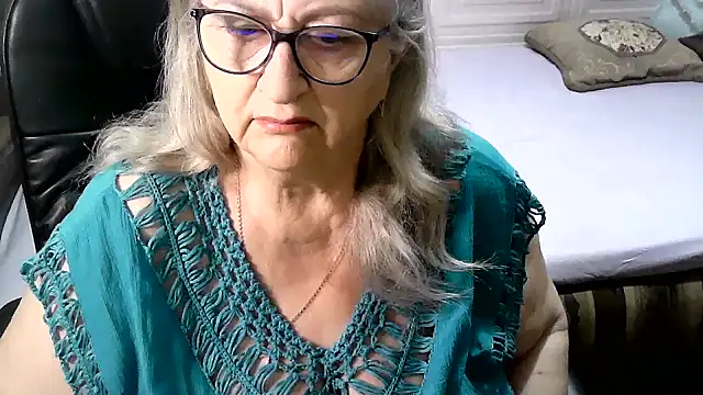 LolkaAlyss online show from December 15, 7:29 pm