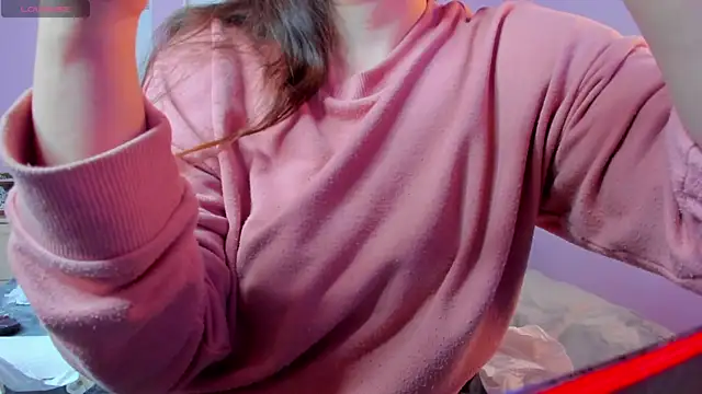 BattyMoll online show from February 14, 3:36 pm