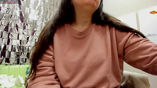 BattyMoll online show from March 6, 3:24 pm