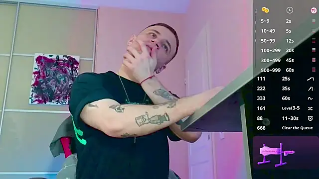 Ethan and mike online show from January 18, 11:58 am