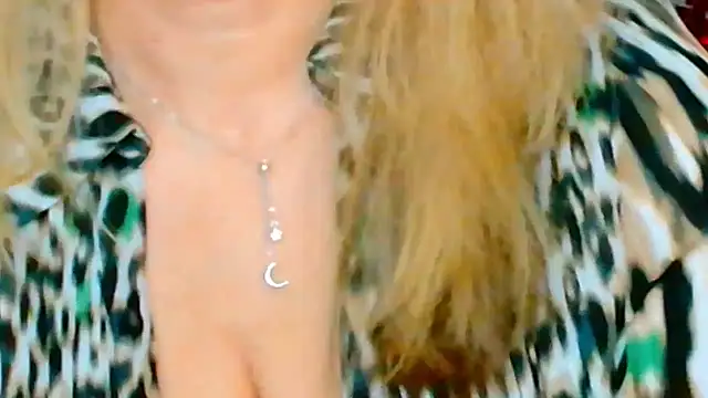 Tyana40 online show from February 28, 5:37 am