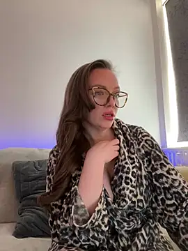 FemDom RubyKnightXXO online show from March 8, 12:09 pm