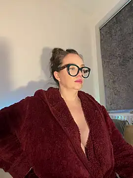 FemDom RubyKnightXXO online show from January 14, 4:34 pm