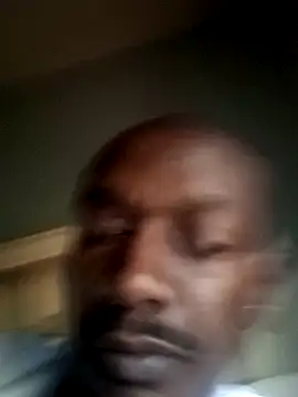 Snapshot of RinsingWood84 chatting on January 4, 2:25 pm RinsingWood84 online show from January 4, 2:25 pm