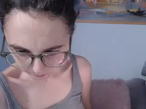 cleophee online show from March 2, 7:32 am